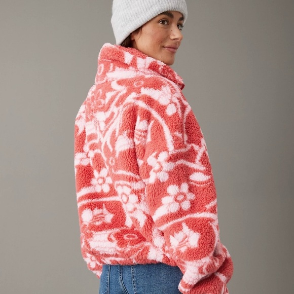 AE American Eagle Zip-Up Bear Hug Sherpa Jacket Pink Flowers XS oversized bomber - Picture 2 of 12
